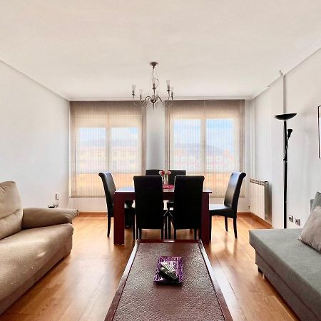 Ferienwohnung Housingleon - Conde Duplex Con Garaje Gratuito Exterior foto