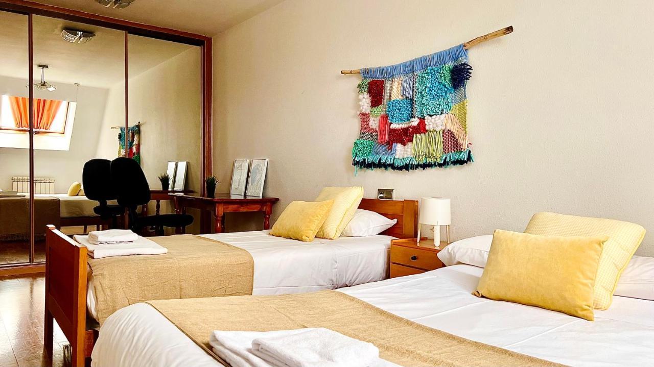 Ferienwohnung Housingleon - Conde Duplex Con Garaje Gratuito Exterior foto